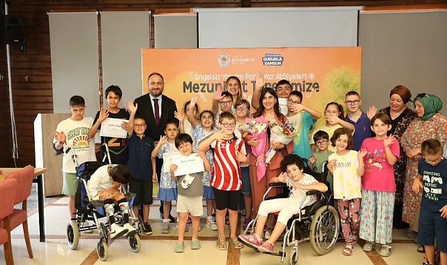 Engelsiz Yaşam Parkı?nda Mezuniyet Coşkusu