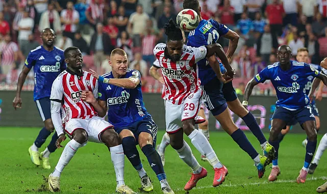 Samsunspor, Erteleme Maçında Kasımpaşa İle Puanları Paylaştı