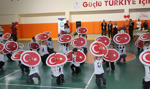 Ayvacık'ta Özel Çocuklardan Muhteşem Gösteri