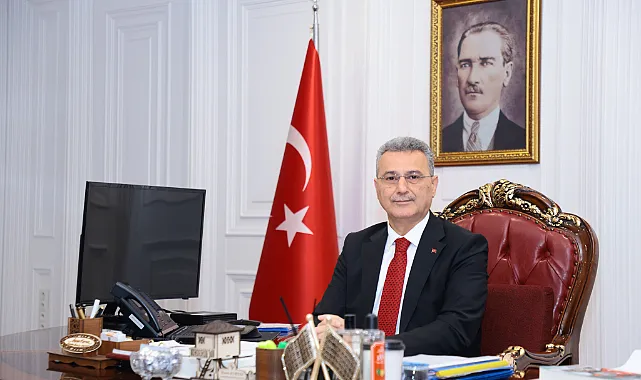 Atatürk'ün Emaneti Cumhuriyet Geleceğin Teminatıdır