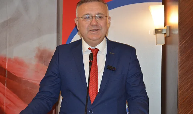 Öğretmenler Ekonomik Darboğaza Sürüklendi