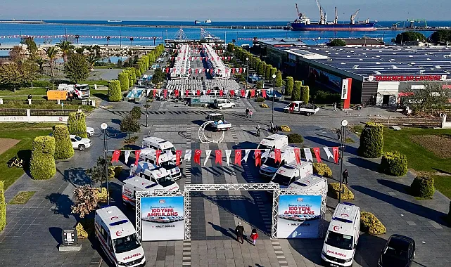 Sağlık Bakanı Samsun?da 100 Yeni Ambulansı Hizmete Alacak