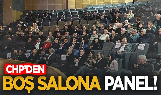 Samsun'da CHP'de Boş Salona Panel!
