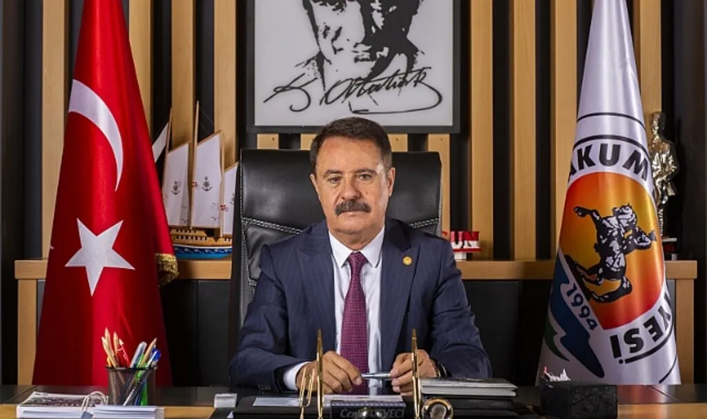 Onlar Atatürklü Arma'nın Renklerini Taşıyor