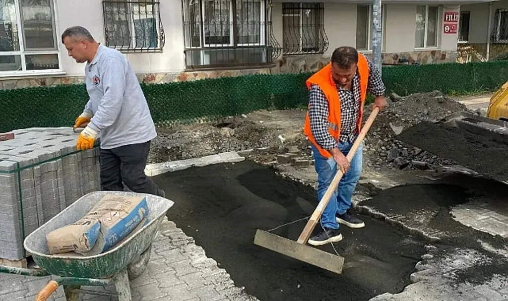Atakum'da Yol ve Kaldırım Tadilat İşleri Hızlandı