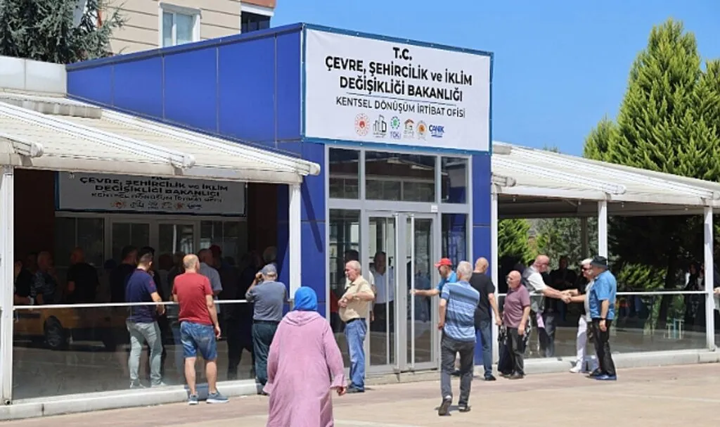 Soğuksu'da Hak Sahipleri Dönüşümü Destekliyor