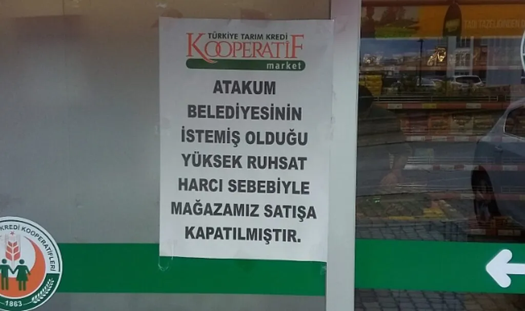 Atakum'da Mühürlenen Marketler 12 Ay Ruhsatsız Çalışmış!