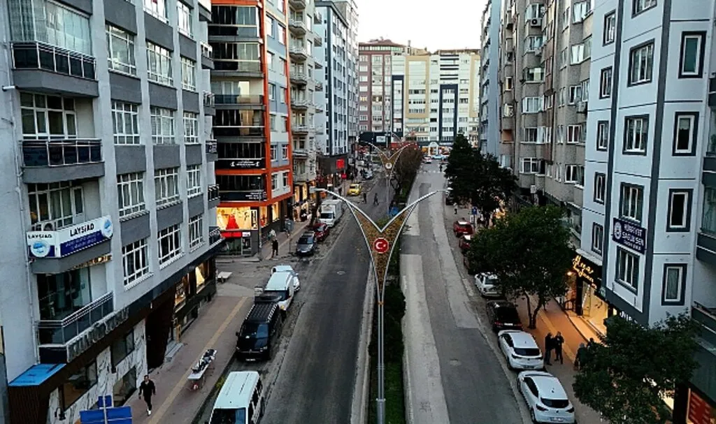 19 Mayıs Bulvarı Trafiğe Açıldı
