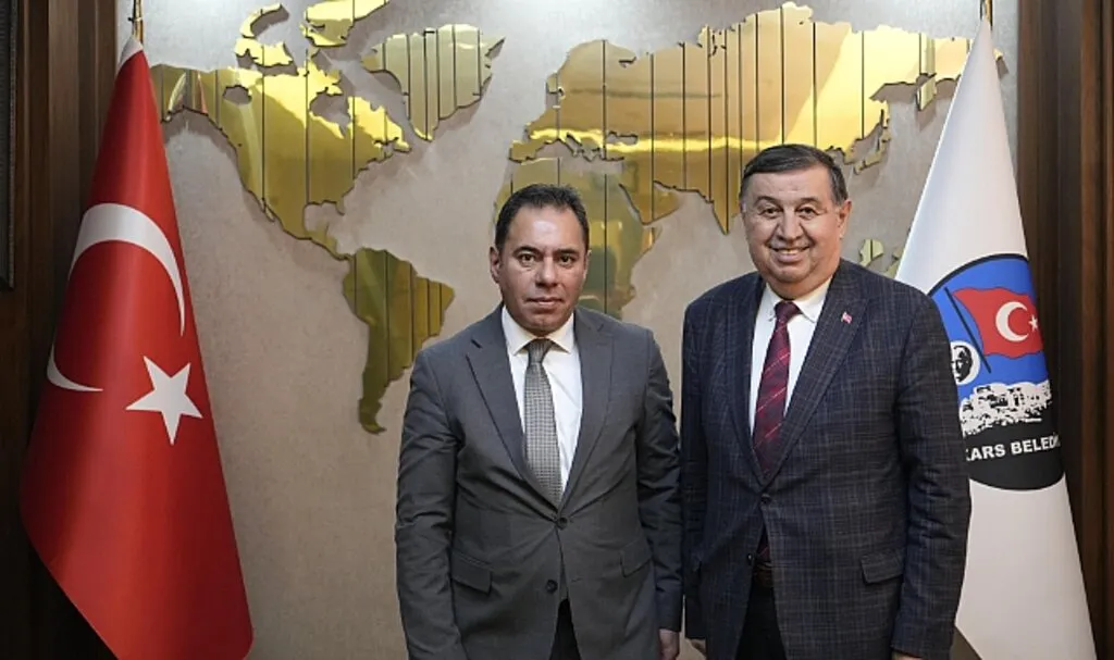 Havza Belediye Başkanı Murat İkiz Kars'ta Enerji Zirvesine Katıldı