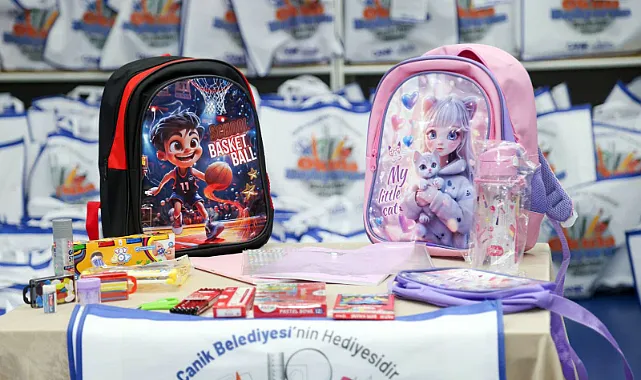 Canik'te Minik Öğrencilere Hoş Geldin Hediyesi