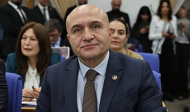 Erhan Usta'nın Bitmeyen Yollar İçin Ödenek Talebine Ret
