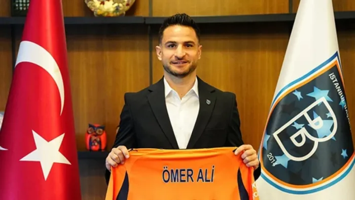 Başakşehir'de Kaptan Ömer Ali Şahiner İmzayı Attı: Sözleşme Uzatıldı!