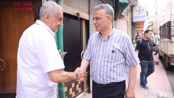 İlkadım Belediye Başkanı İhsan Kurnaz, esnafın taleplerini dinledi